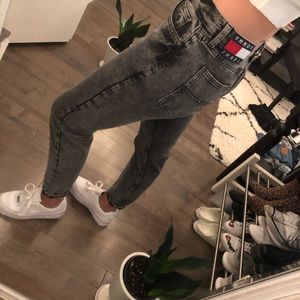 Tommy Hilfiger straight slim cropped jeans